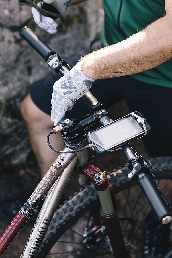 Ein Fahrrad mit GPS Gerät